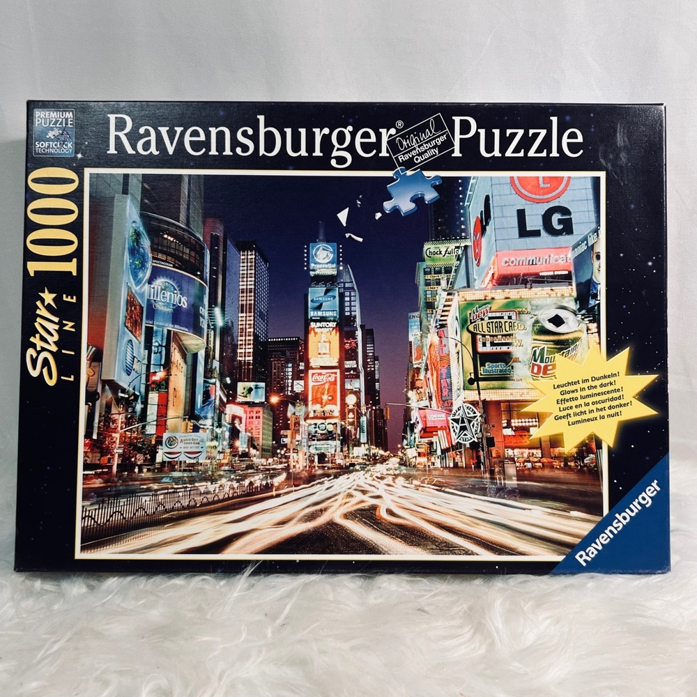 Ravensburger 1000 Piece Puzzle Times Square New York Glow‎ in the Dark Star Line
